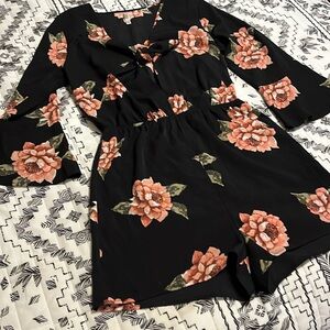 Xhilaration Floral Romper Size S